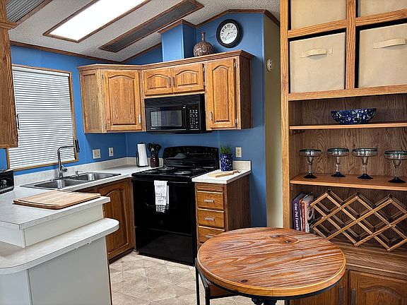 4th image of 270 N Clark Rd #359