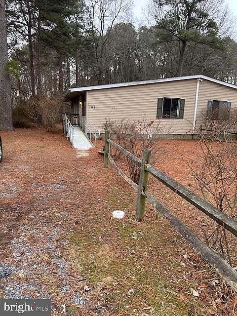 2nd image of 105 Watermans Ct