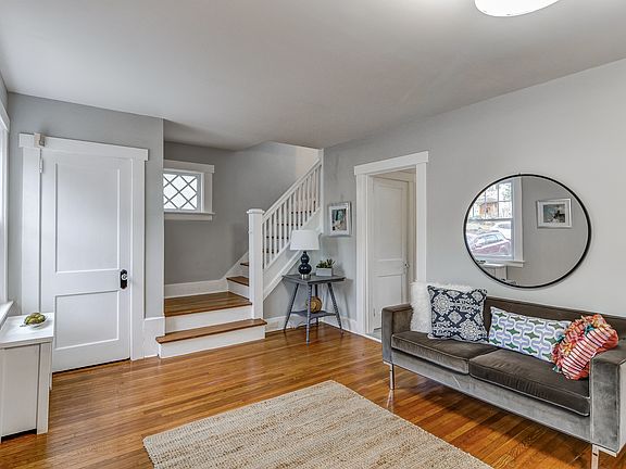 3rd image of 14 Parker Ave