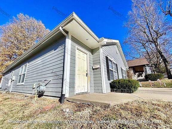 3rd image of 11306 E 20th St S #A