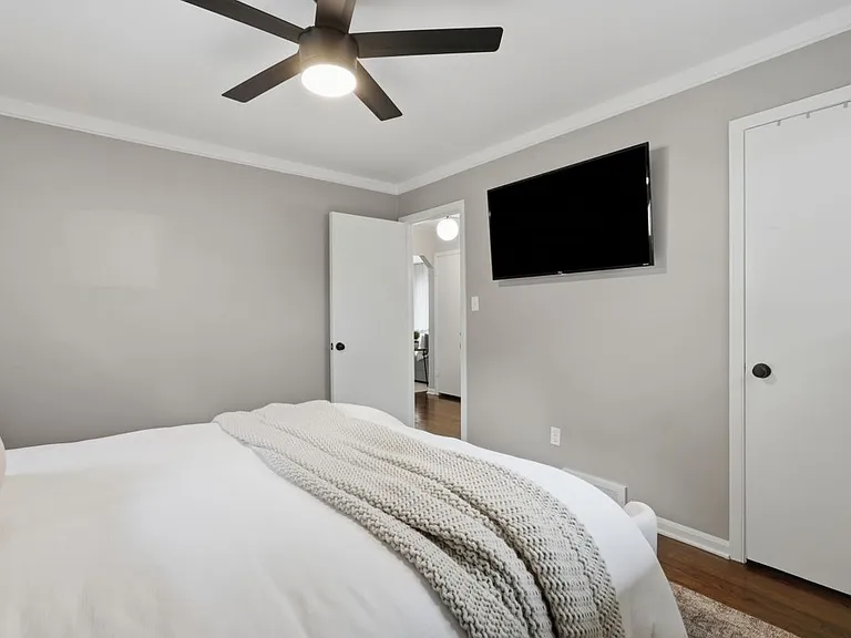 1132 Hickory Ave — Photo 16