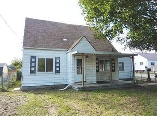 2010 Jarvis St, Flint, MI 48507