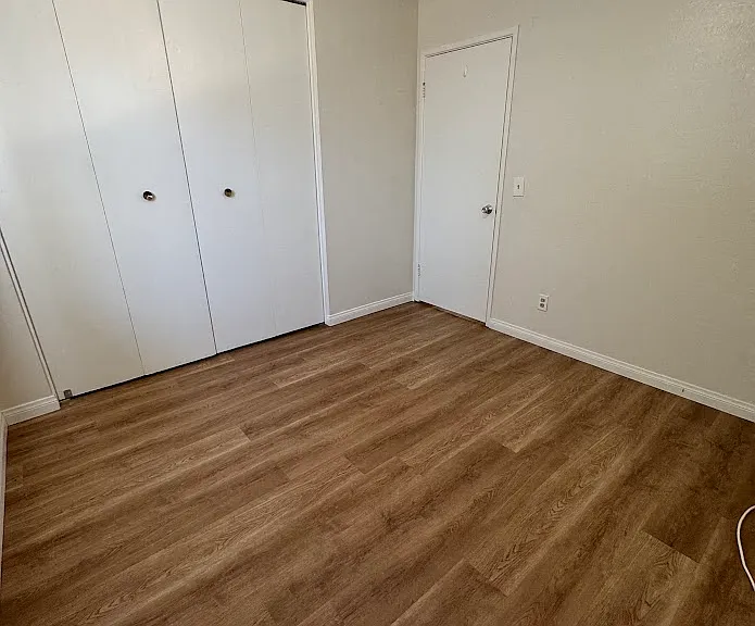 1227 N Garsden Ave — Photo 18