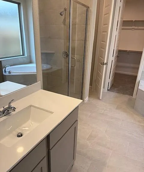 10918 Spring Wind Dr — Photo 13