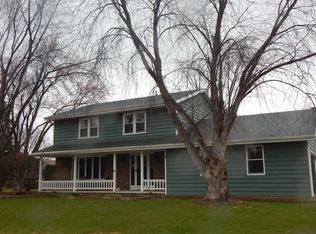 1154 Shady Springs Ct, Neenah, WI 54956