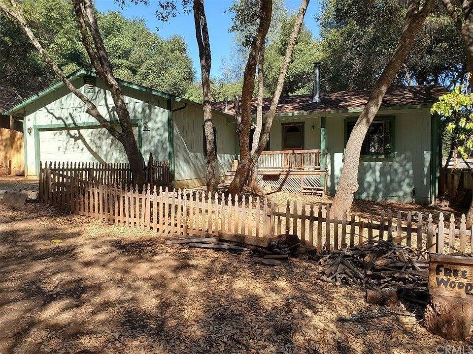 1st image of 10691 Edgewater Dr