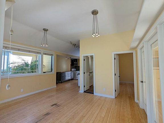 2nd image of 5392 Hollister Ave Unit 2