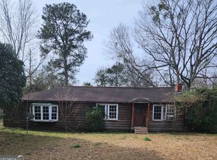 1084 Main St, Jeffersonville, GA 31044