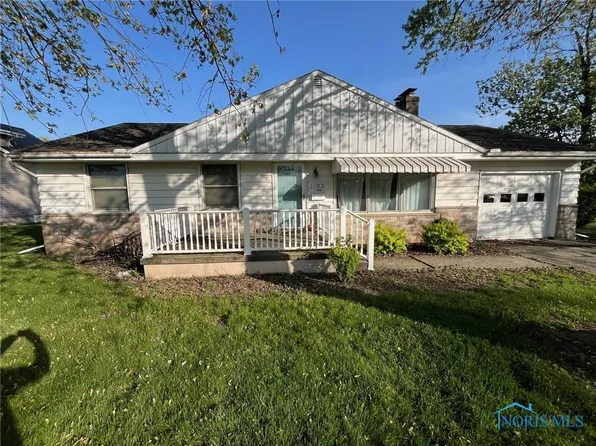 1103 Center St, Bryan, OH 43506