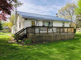 2758 W Reutebuch Rd, Winamac, IN 46996