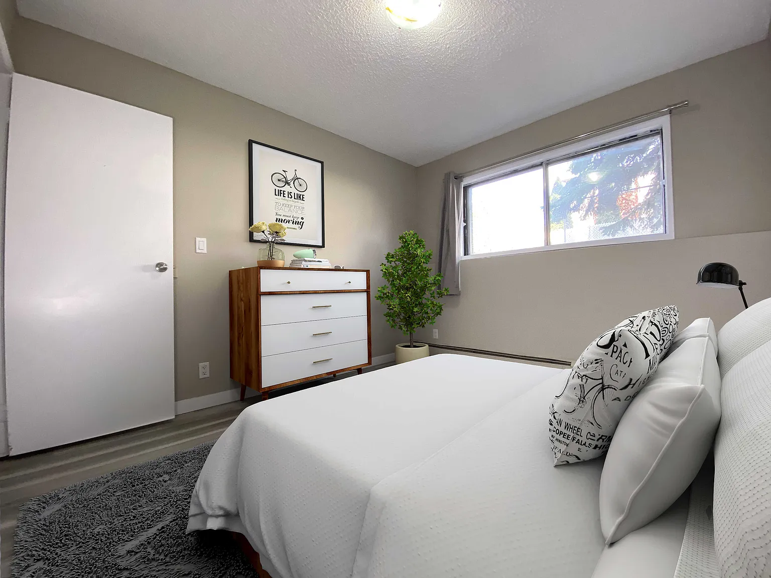 Fairhaven Apartments — Photo 2