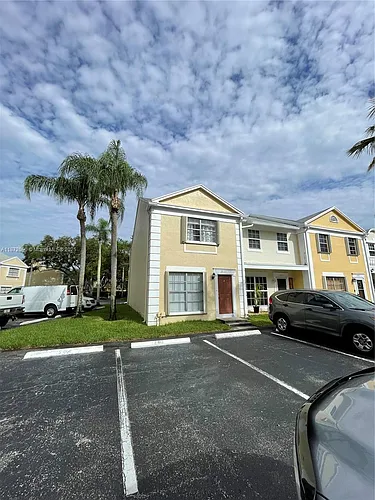 2880 S Belmont Ln Photo 1