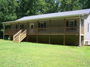 121 Lazy River Dr, Lexington, NC 27295