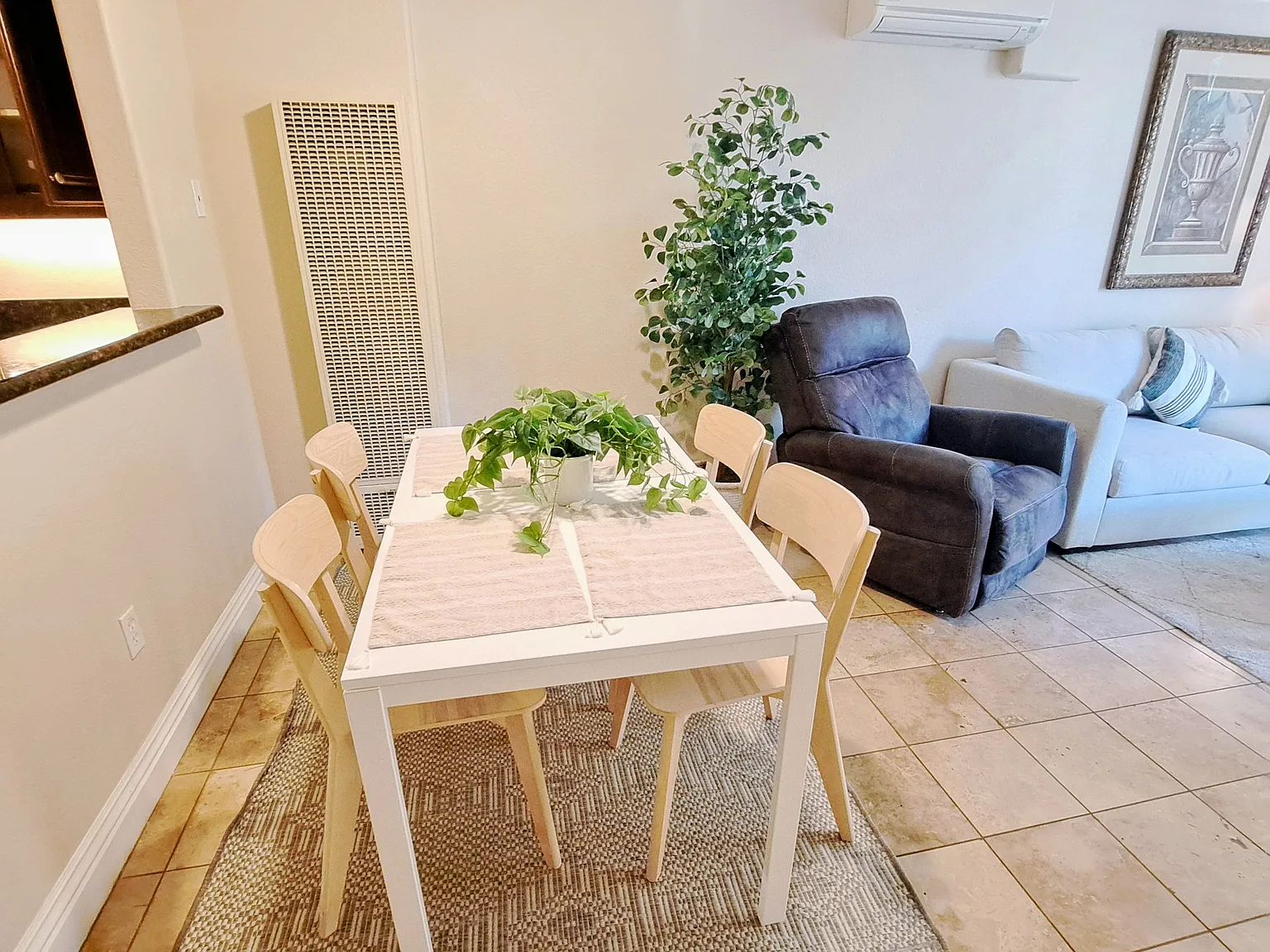 1 bed, 600 sqft, $3,095 — Photo 3