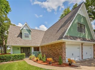 2214 Dewberry Ln, Bryan, TX 77807