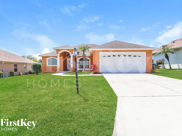 2530 Pine Valley Dr, Lakeland, FL 33810