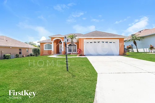 2530 Pine Valley Dr Photo 1