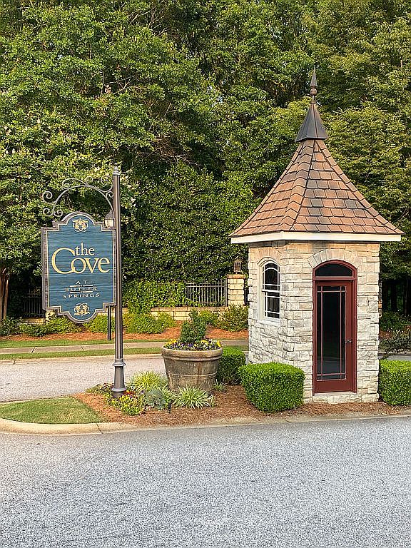 8 Wiscasset Way, Greenville, SC 29615 Zillow