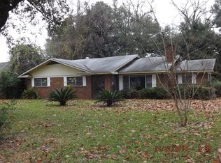 1600 England Dr, Alexandria, LA 71303