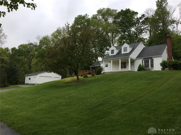 7310 Meeker Rd, Dayton, OH 45414