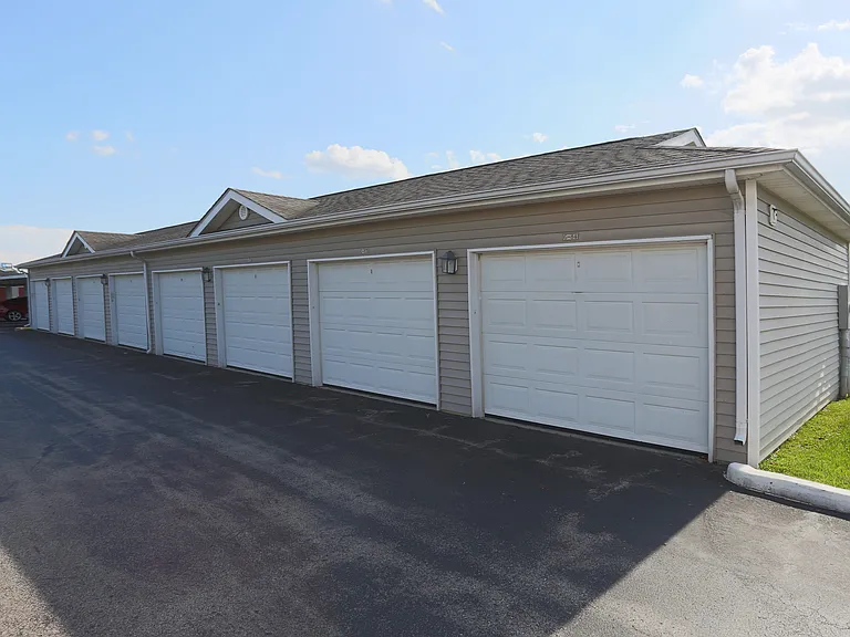 Enclave at Winghaven — Photo 13