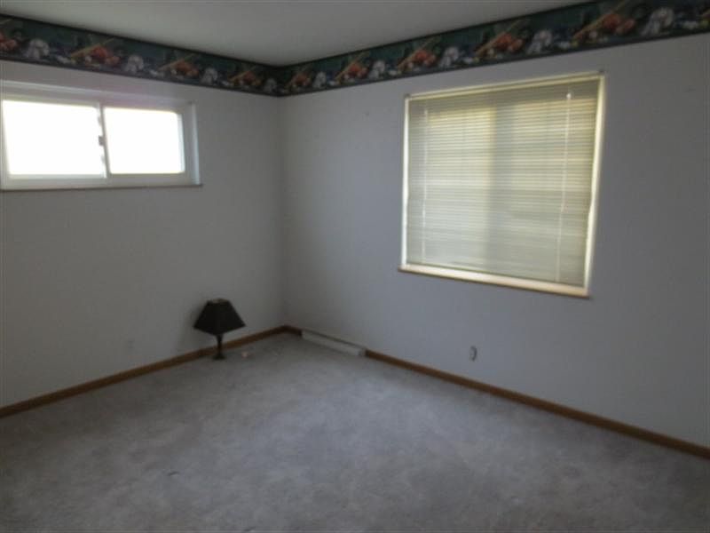 2nd image of 3001 116th St