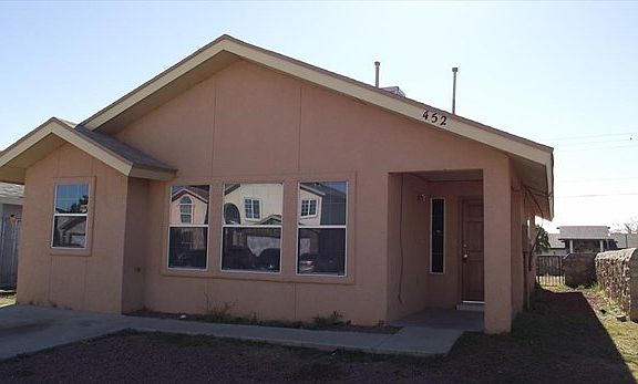 2nd image of 452 Valle Del Mar Dr