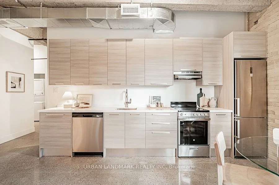 2 bed, $3,300 — Photo 4