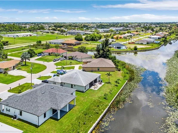 604/602 SW 8th Pl, Cape Coral, FL 33991