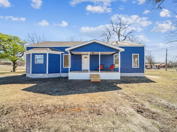 446 W 11th St, Chelsea, OK 74016