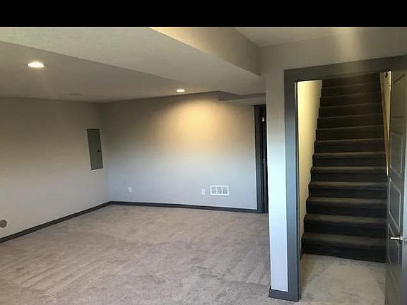 3rd image of 1220 NW 77th St