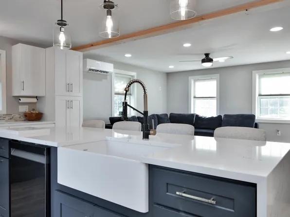17 Windsor Way, Barnstead, NH 03225