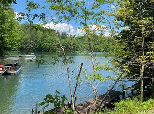 373 Lakeshore Dr, Cullowhee, NC 28723