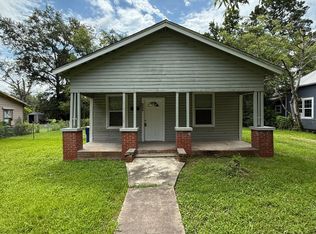 345 S 12th St, Silsbee, TX 77656