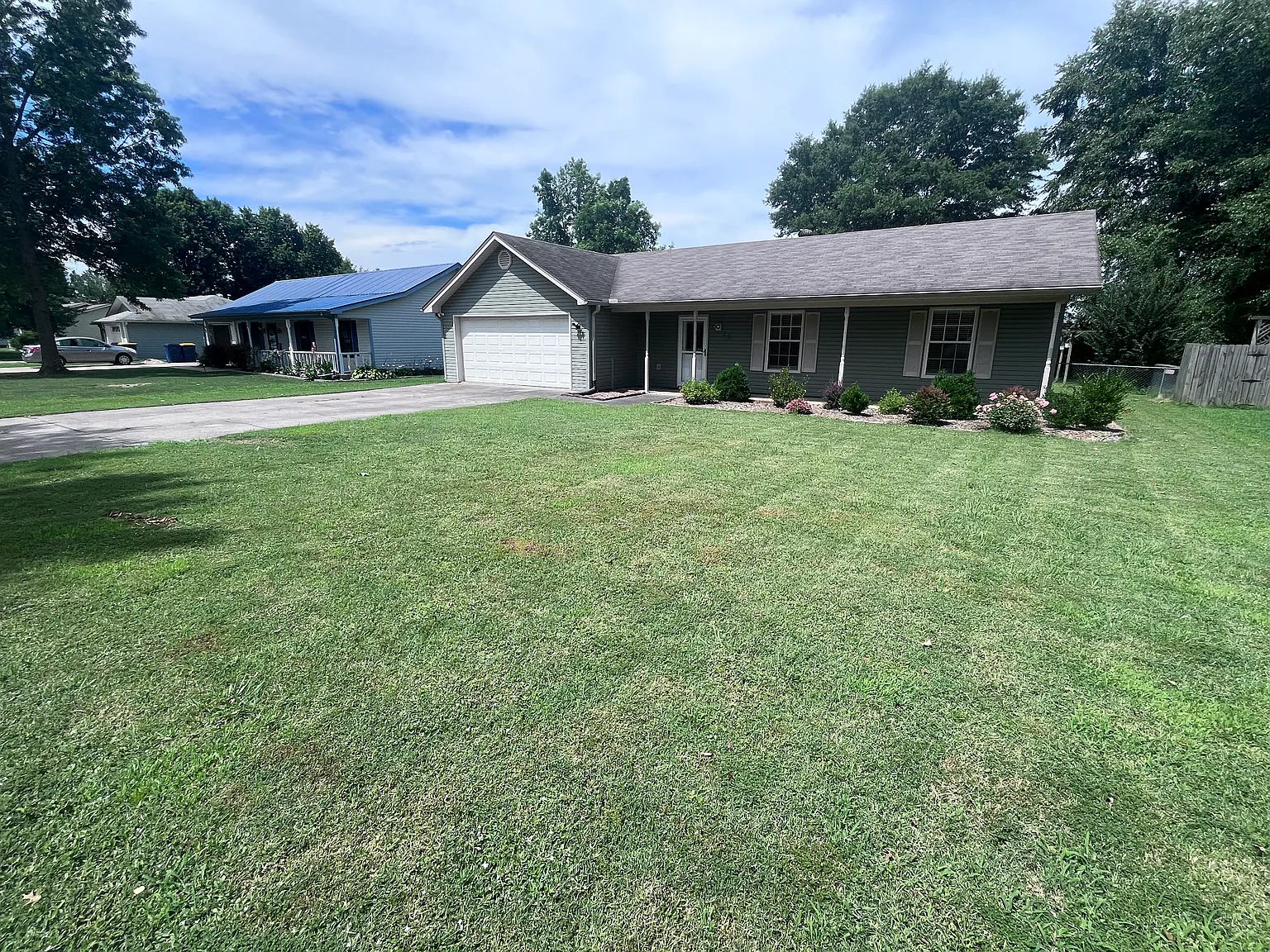 3 bed, 1288 sqft, $1,400 — Photo 3