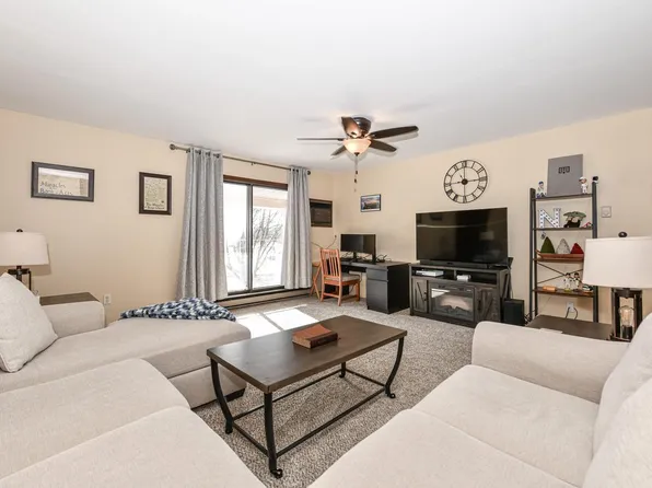 6440 West Howard AVENUE #201, Milwaukee, WI 53220