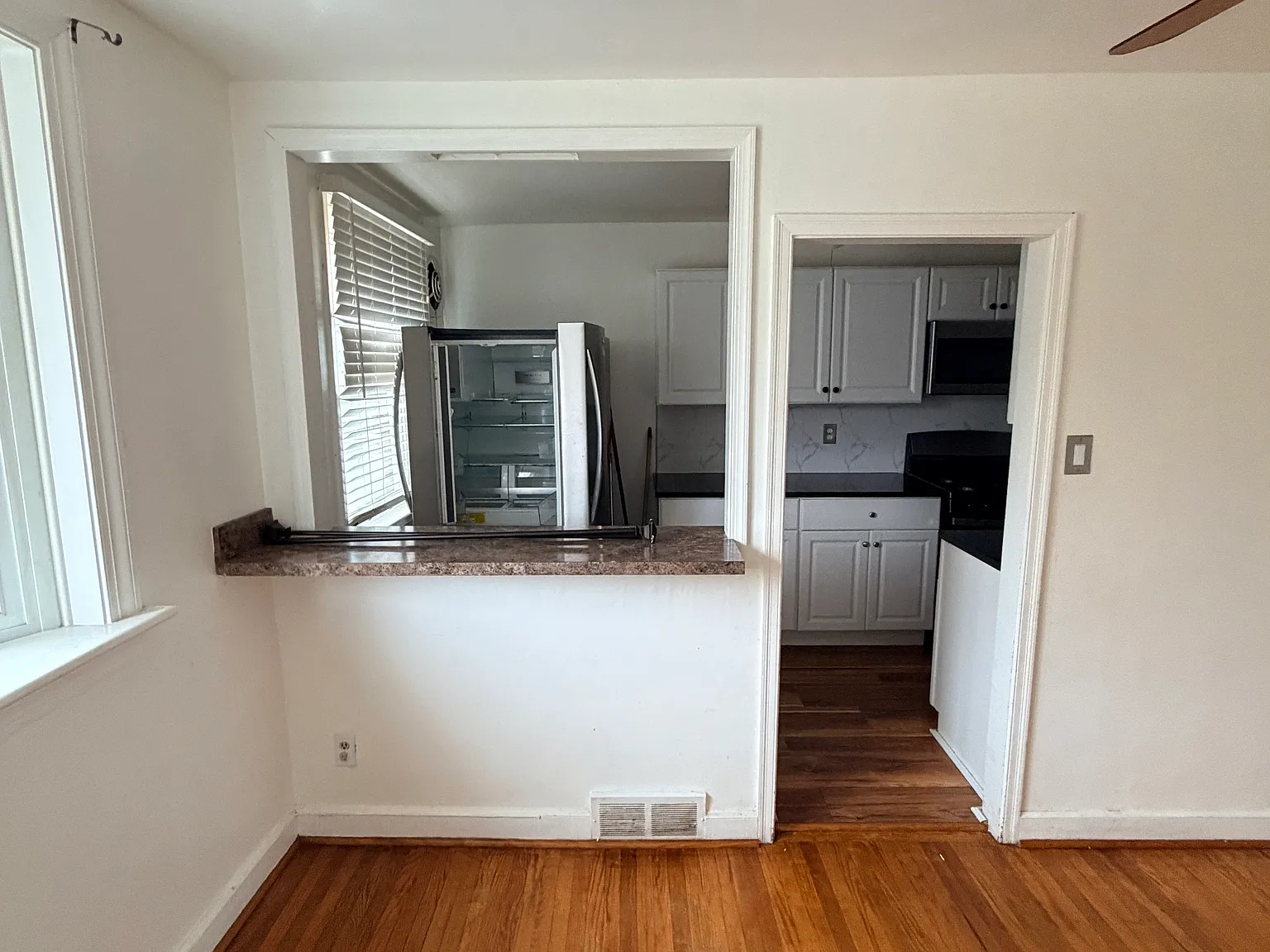 3 bed, 1088 sqft, $1,650 — Photo 4