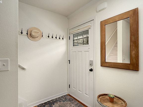 3rd image of 2555 NW Savier St APT 18