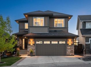 115 N Evansdale Cmn NW, Calgary, AB T3P 0E6