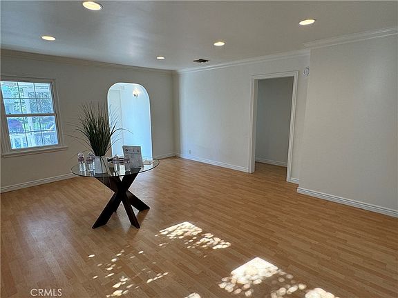 4th image of 2236 N Manning St