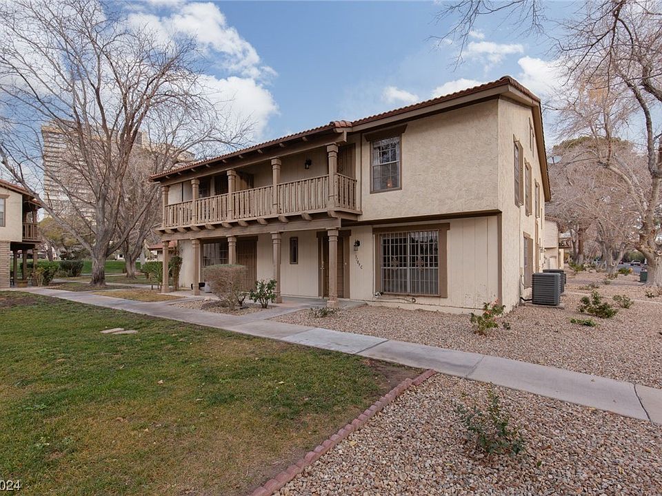 1st image of 3189 Pinehurst Dr APT C
