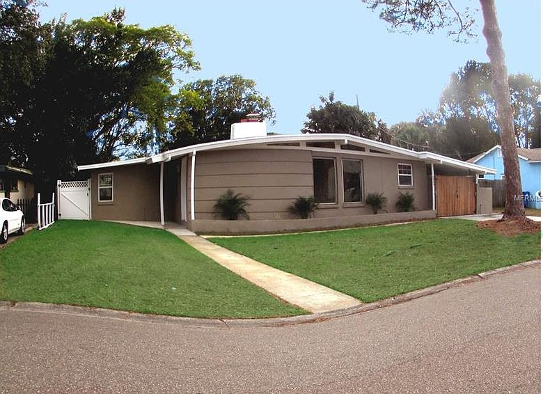 1st image of 6226 Hampton Dr N