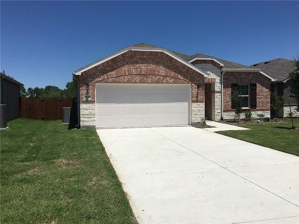 1st image of 104 Waxberry Dr