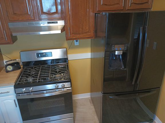 5th image of 35550 Blanch Ave