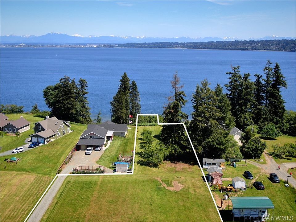 Showing approx boundary lines w/50'in front to Columbia Beach Dr.