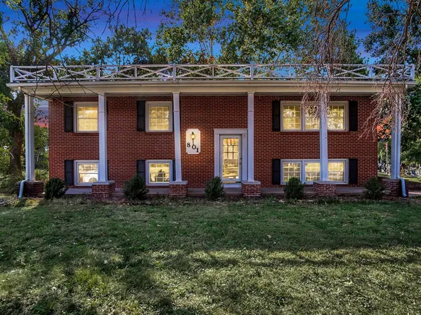 801 S Plum St, Newton, KS 67114