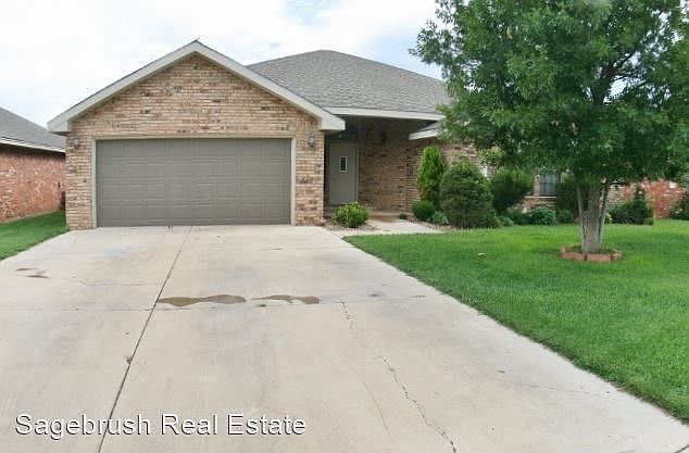 1st image of 409 Olive Dr