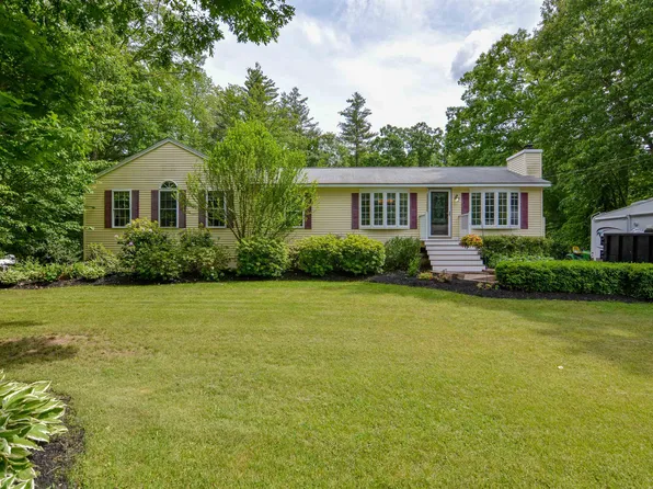 14 Birch Street, Litchfield, NH 03052
