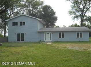 4901 SW 158th St, Ellendale, MN 56026