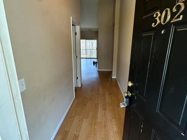 1901 Trailwood Heights Ln Unit 302, Raleigh, NC 27603